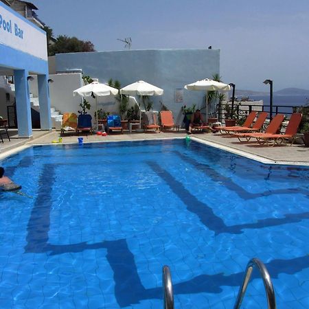 Petra Hotel Ajía Galíni Kültér fotó