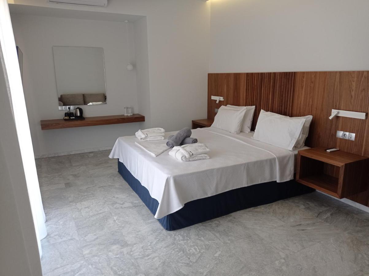 Petra Hotel Ajía Galíni Kültér fotó