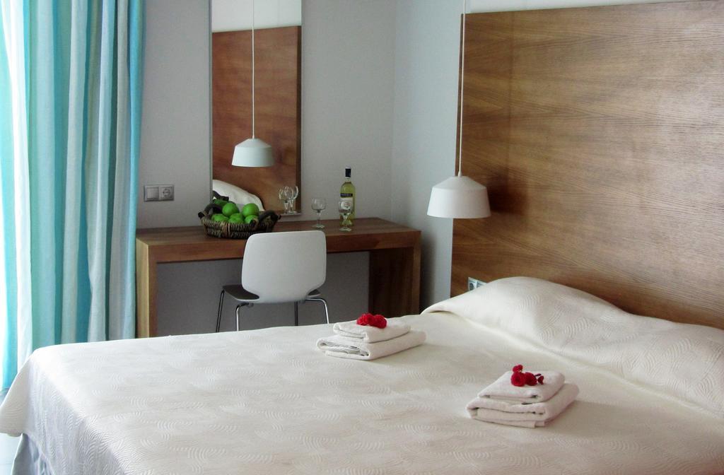 Petra Hotel Ajía Galíni Kültér fotó